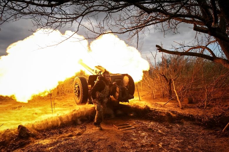 Ukraine cố thọc sâu vào Donetsk, tìm điểm yếu của Nga trên tiền tuyến 1.000km
